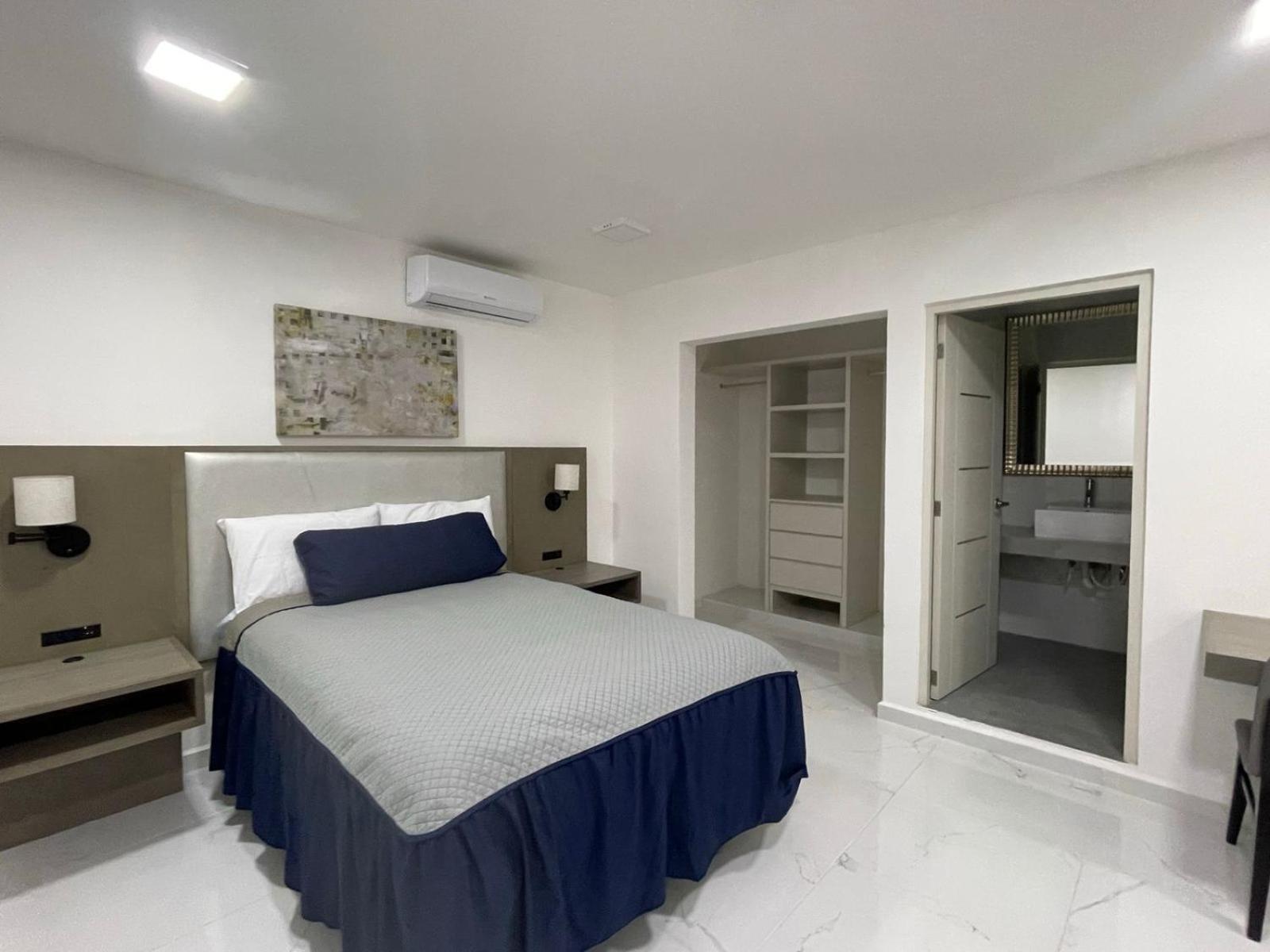 Guest House Stone Wall Residences كانكون المظهر الخارجي الصورة