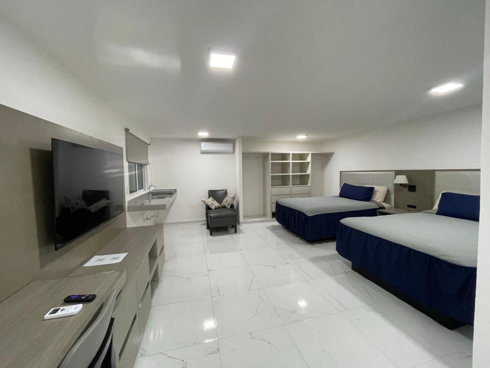 Guest House Stone Wall Residences كانكون المظهر الخارجي الصورة
